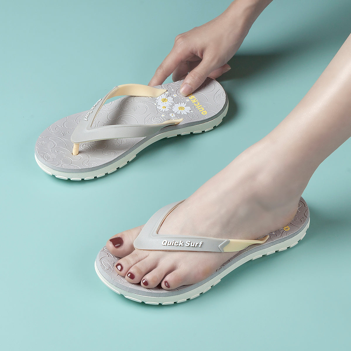 Quicksurf Bloom Women's Flip Flop