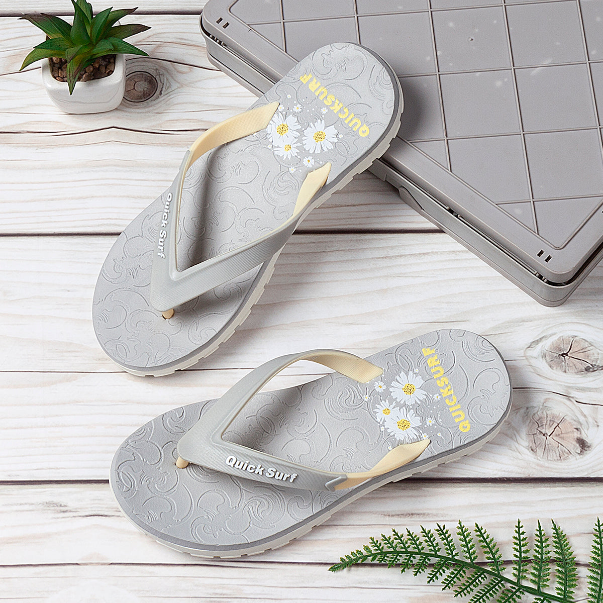 Quicksurf Bloom Women's Flip Flop