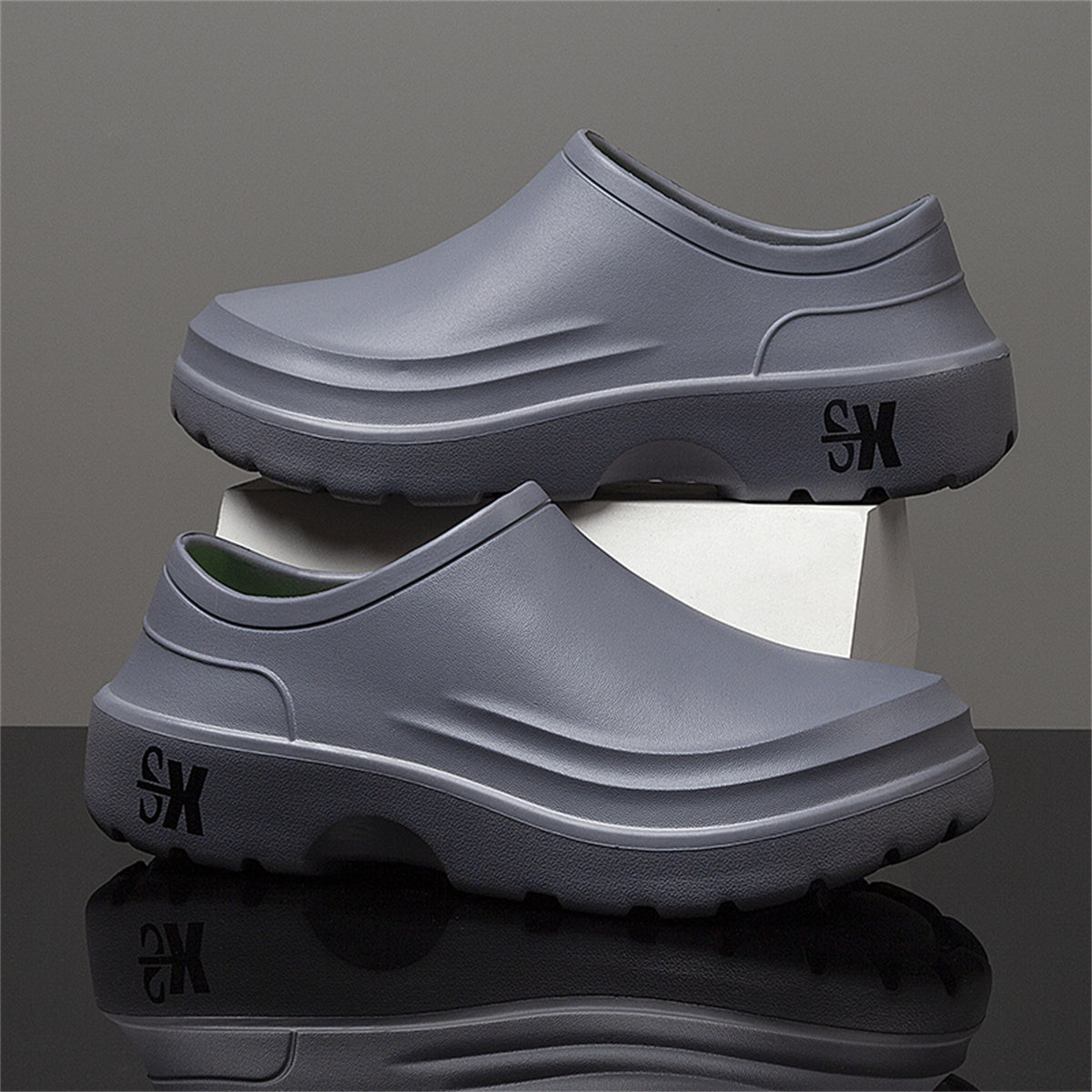 Quicksurf Cloggy Slides - Urban Comfort